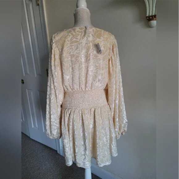 Free People NWT Jen Rossi Velvet Gold Mini Dress size XL - Picture 4 of 7